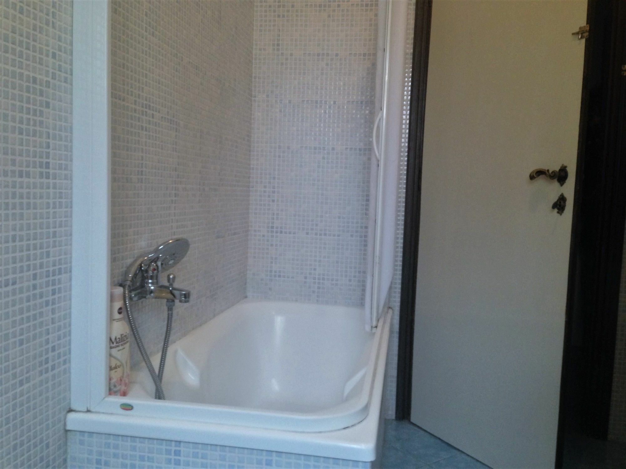 Giuly Guesthouse Roma Exterior foto